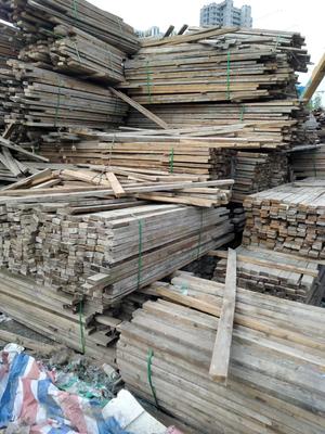 盐城建筑木方模板回收 二手木方回收 大量收购